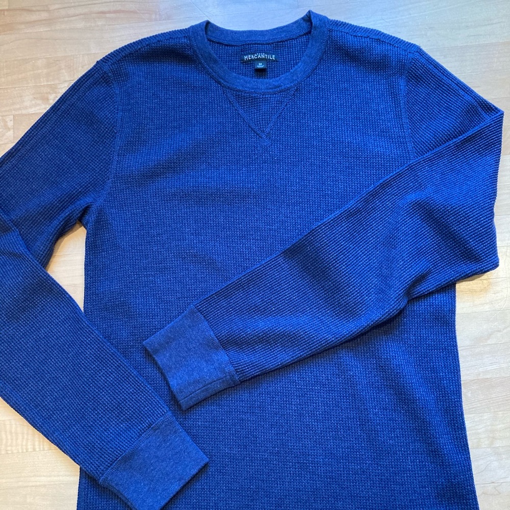 Men’s J Crew Mercantile Navy blue waffle shirt